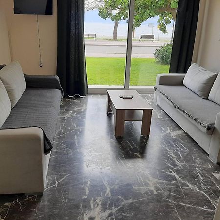 Nafpaktos Seaside Apartment Kültér fotó
