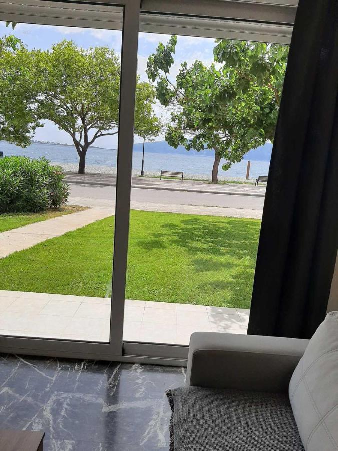 Nafpaktos Seaside Apartment Kültér fotó